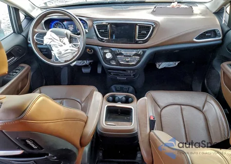 2017 Chrysler Pacifica Limited z USA, uszkodzony, nr VIN 2C4RC1GG6HR660360